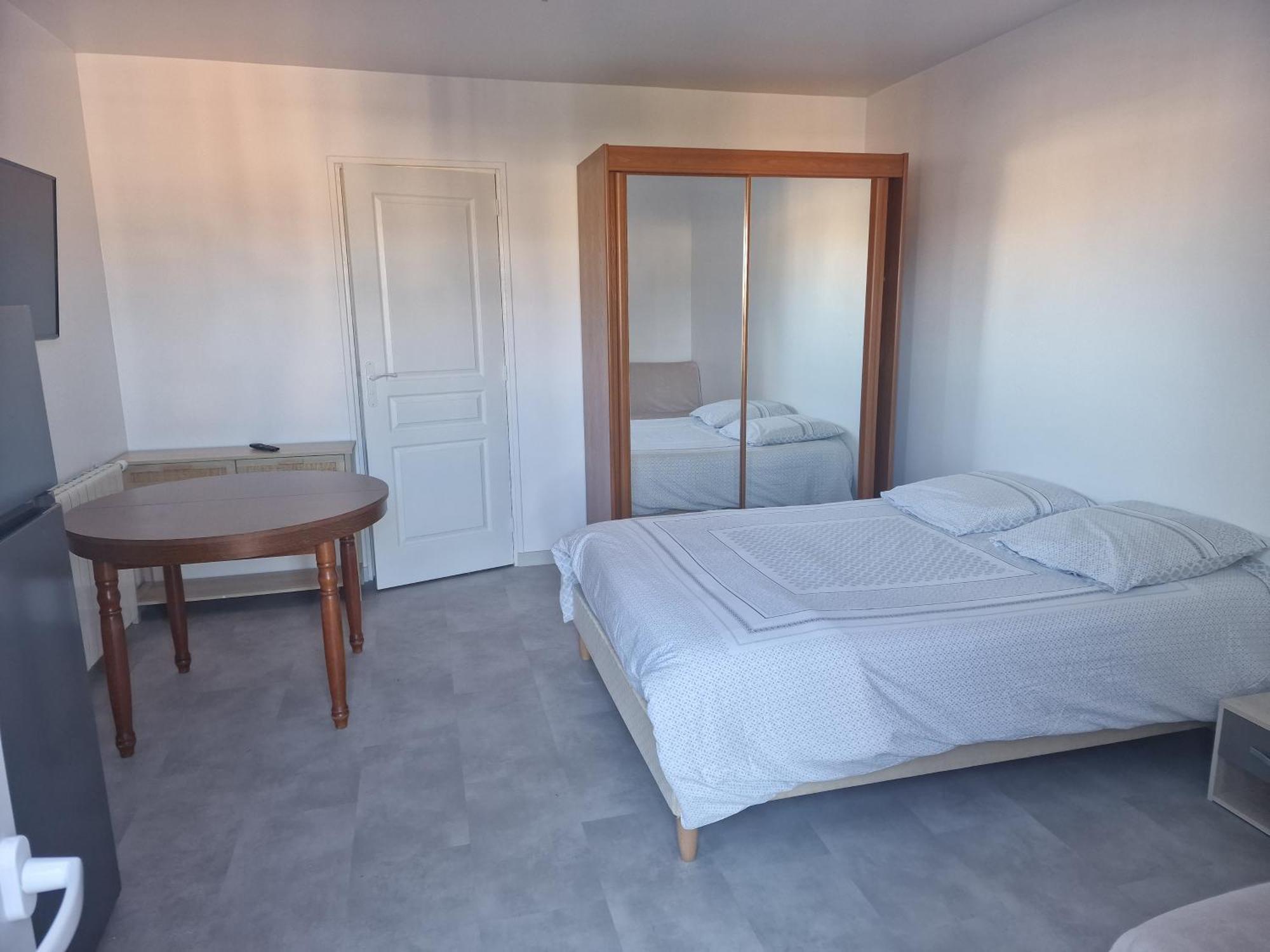 Joli Studio Saint-Raphael  Luaran gambar